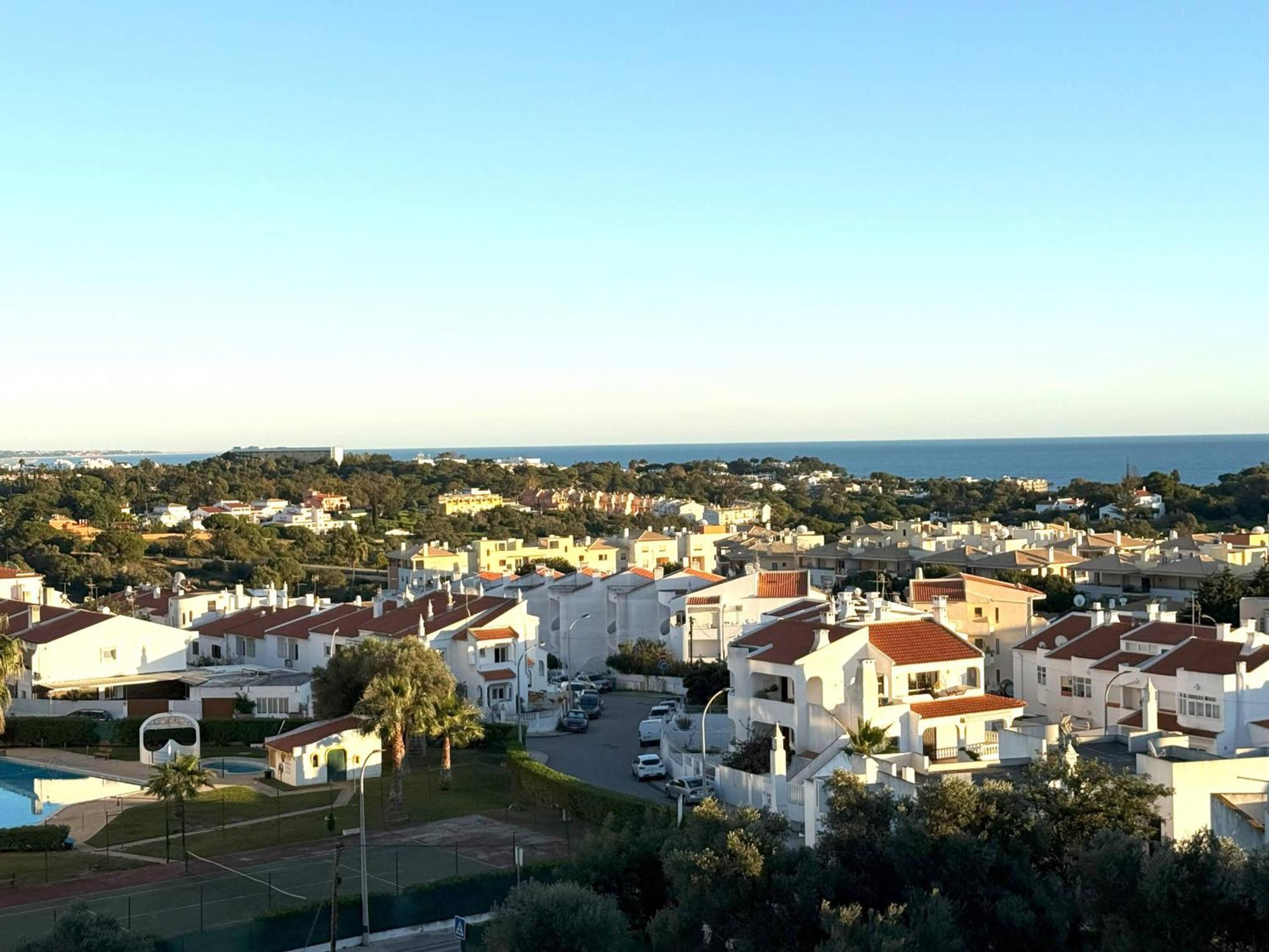 Luxe Condo With Pool, Airco And Seaview Balcony - Go4Portugal - Albufeira Eksteriør billede